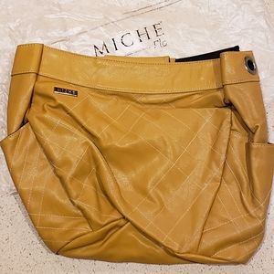 Miche Demi Flo Shell